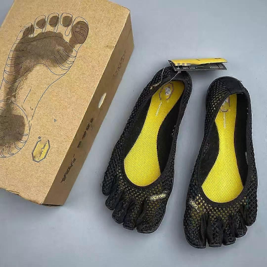 Sneaker of the Week: Slip your feet into something toe-tally different with Vibram