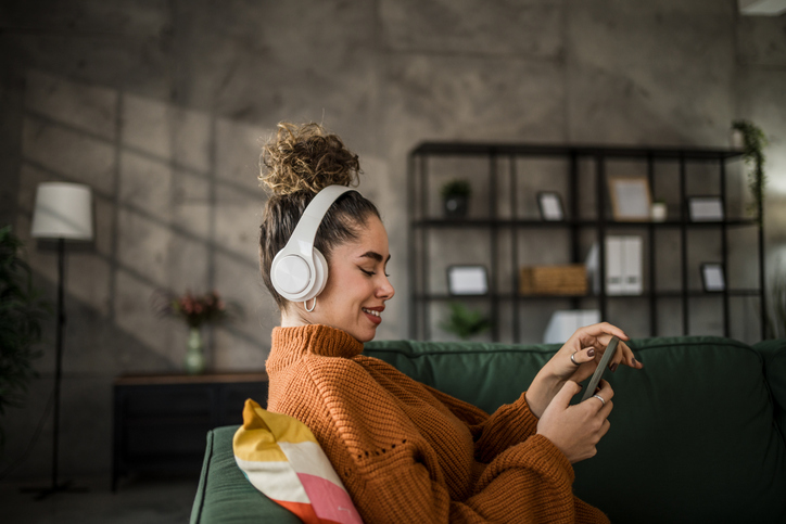 The Complete Headphone Buying Guide: Expert Picks for Every Need and Budget