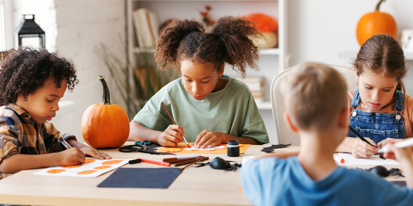 20 Best indoor games and activities to keep kids entertained this winter holiday