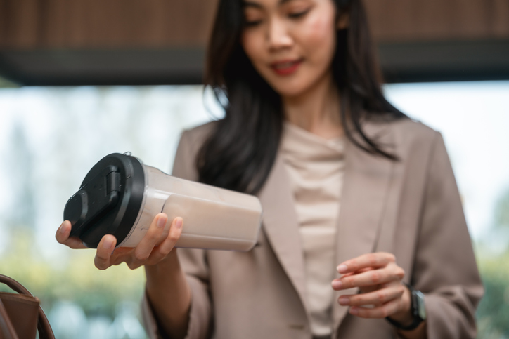 Why protein supplements are the morning routine upgrade you need — Platō x USN Caribbean Mocha review
